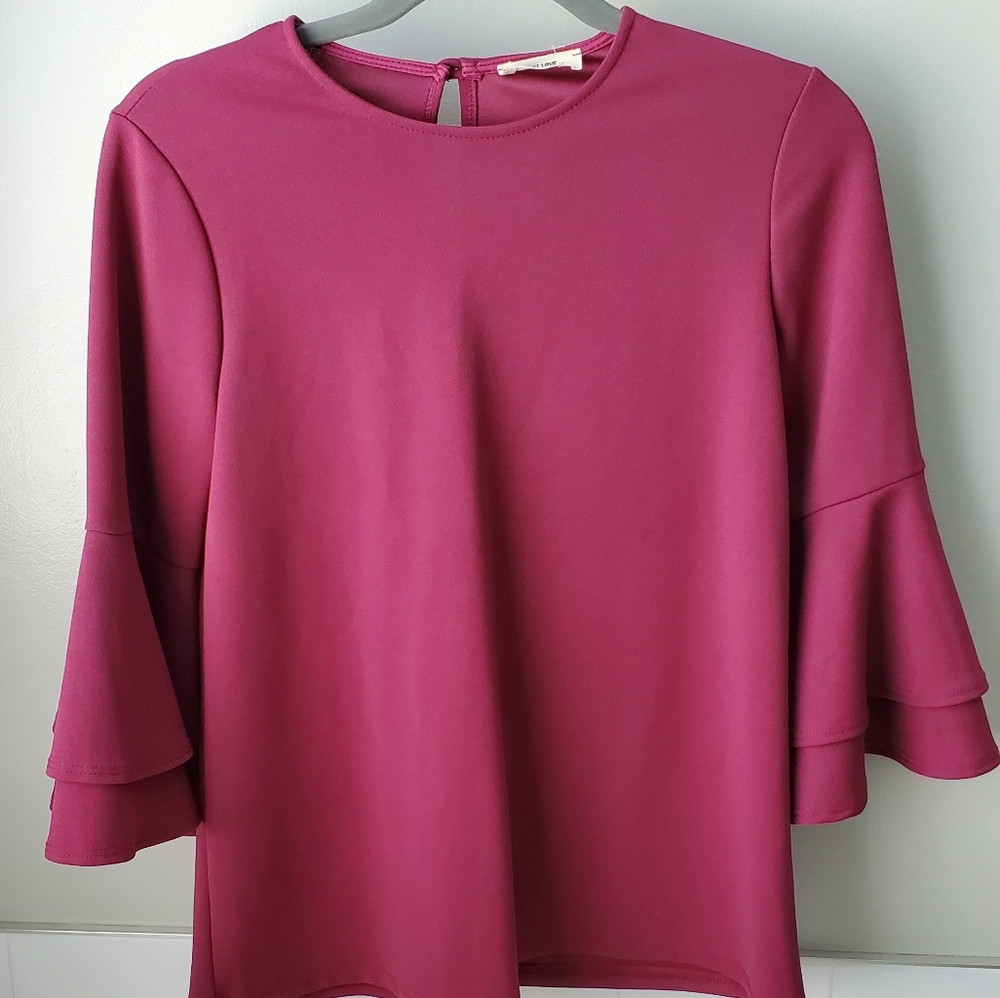 Maroon top